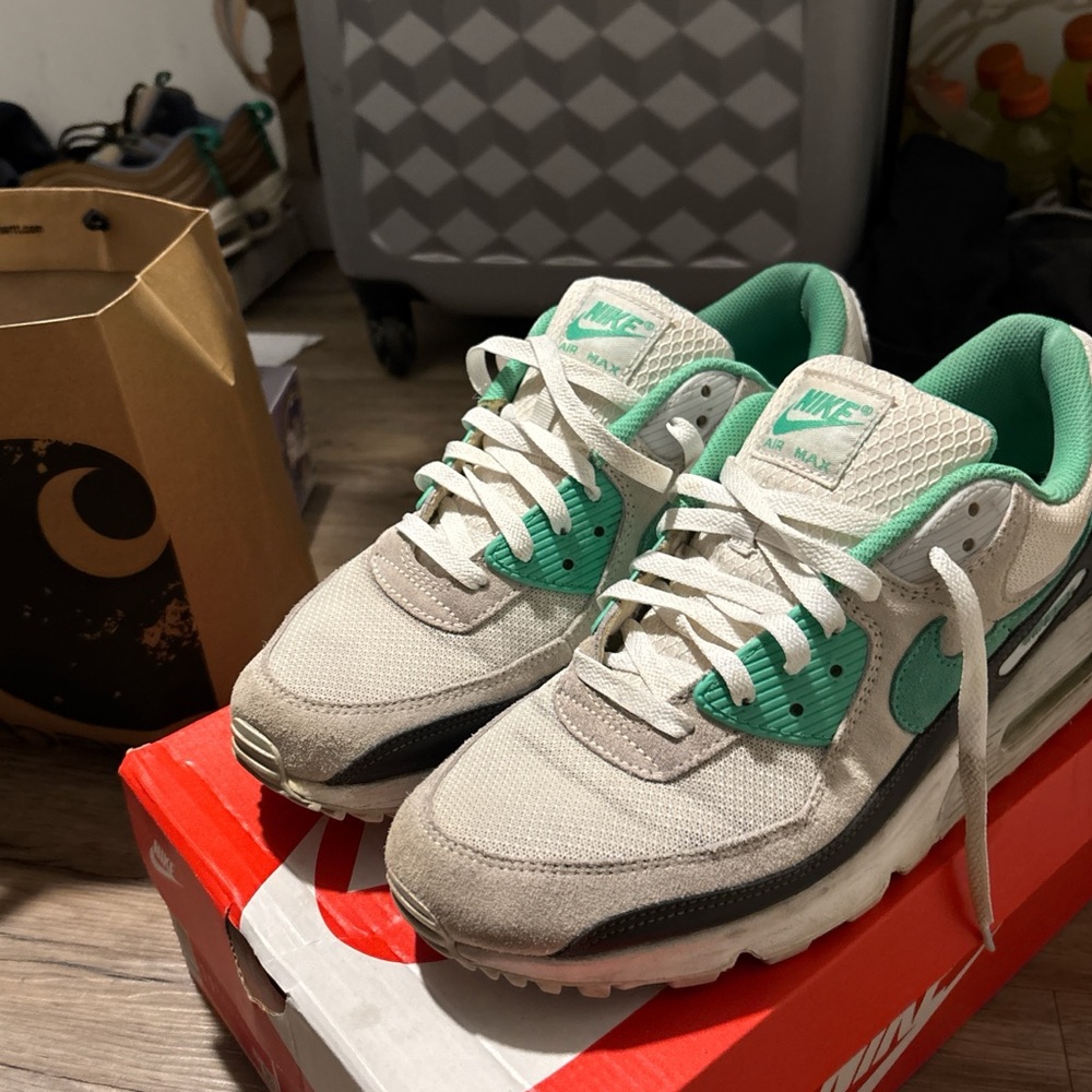 Nike Air Max Shoes in White and Green